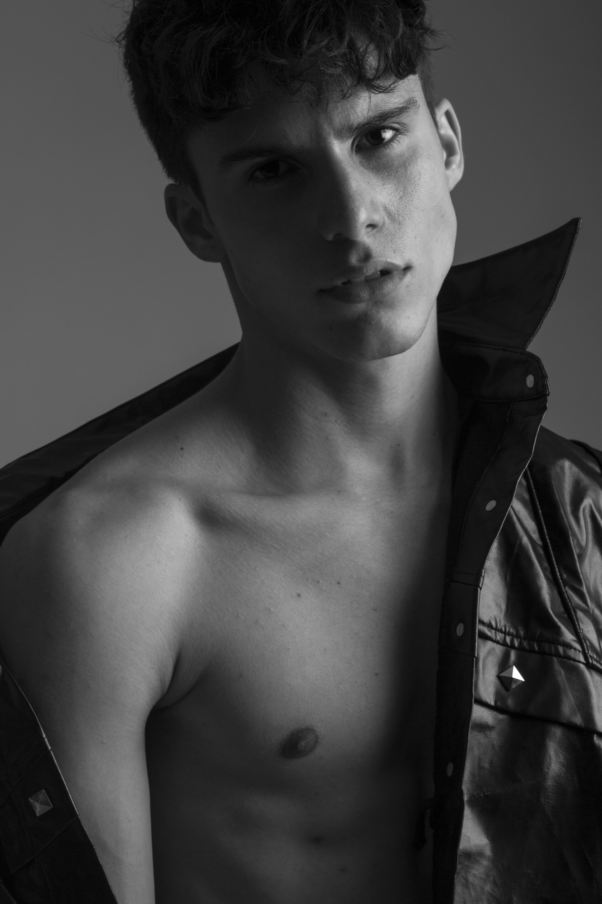 FELIPE DUARTE – AGENCIA MODEL MANAGEMENT