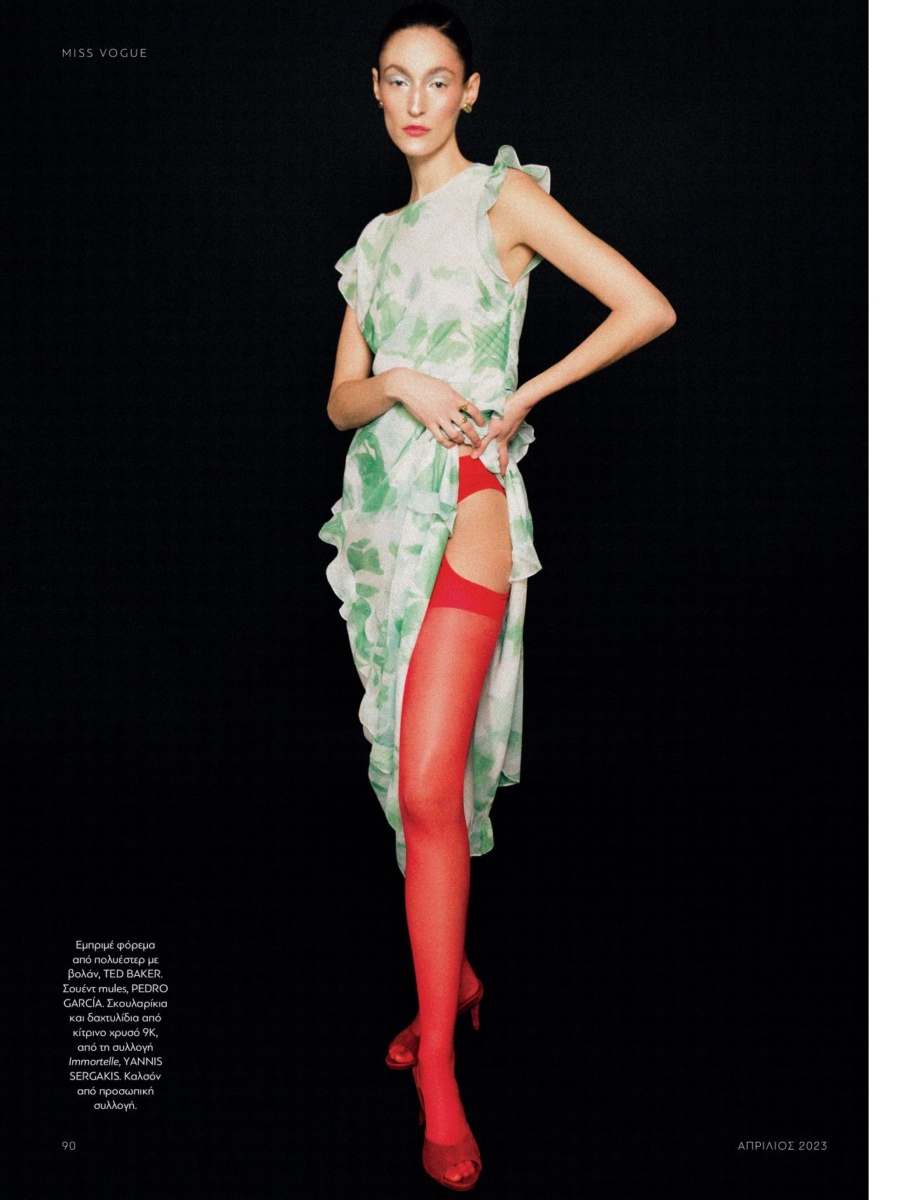 Franzi Mueller for Vogue Greece by Maria Magdalinou